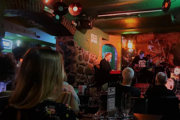 Standard Express – zespół jazzowy na żywo